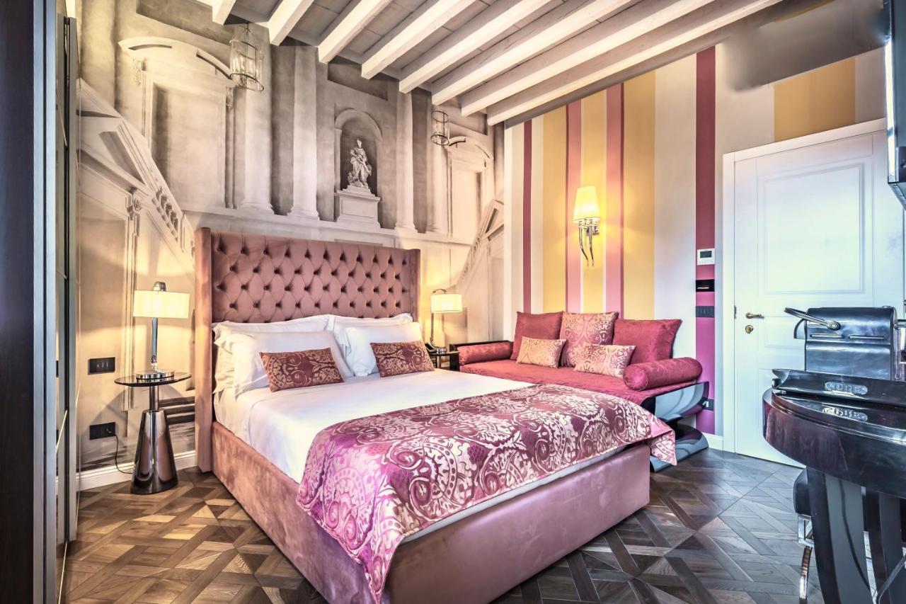 Deluxe Kamer met Queensize Bed en Uitzicht op Kathedraal