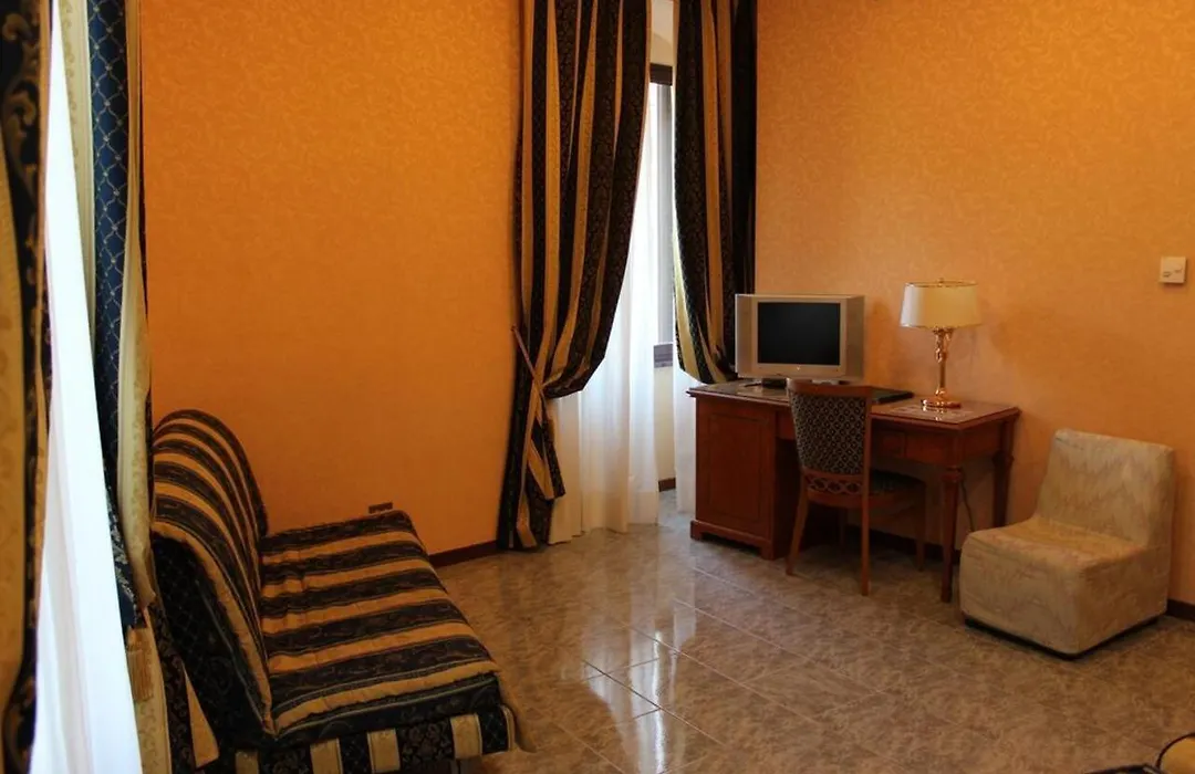 Dependance Hotel Dei Consoli-1
