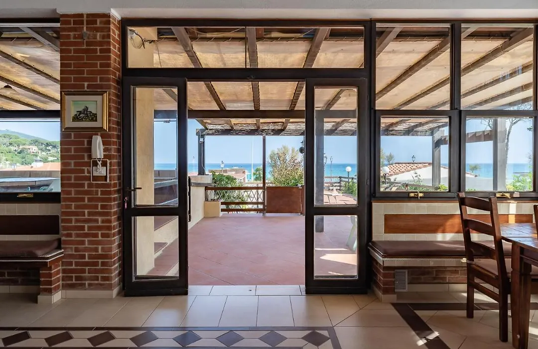 Hotel Delfino-1