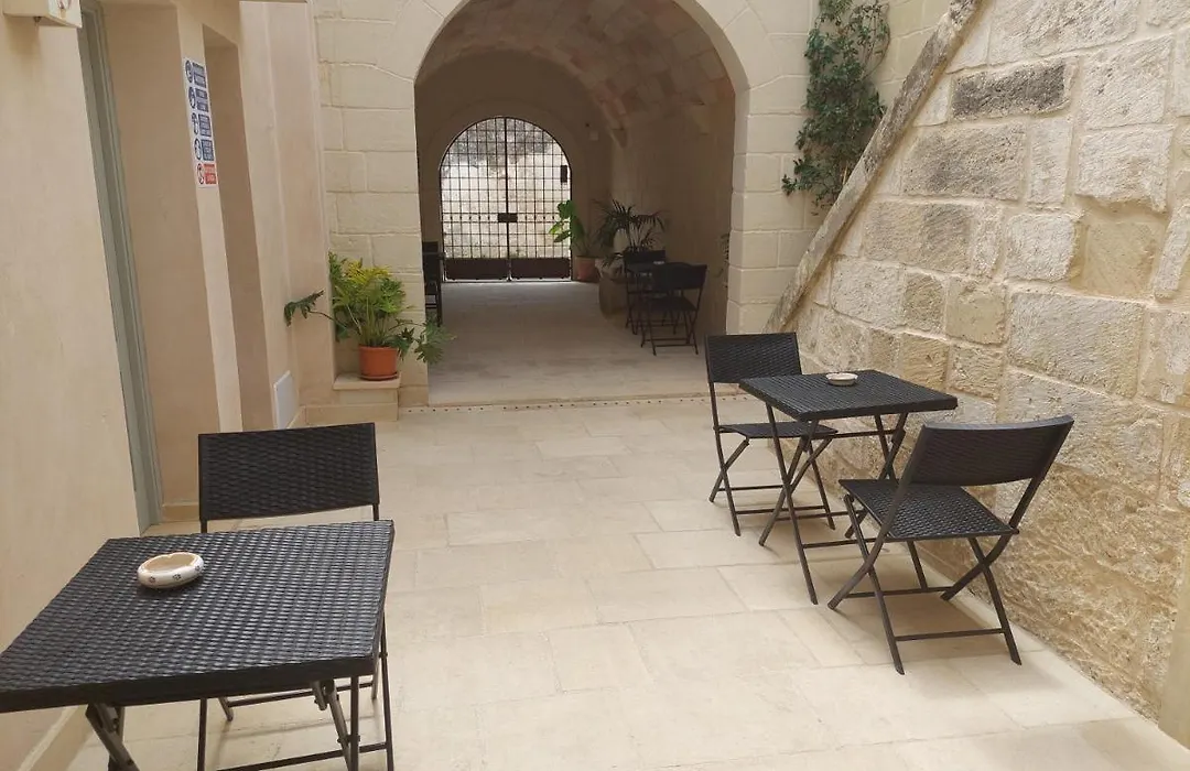 Dimora Assuntina Fine Rooms-1