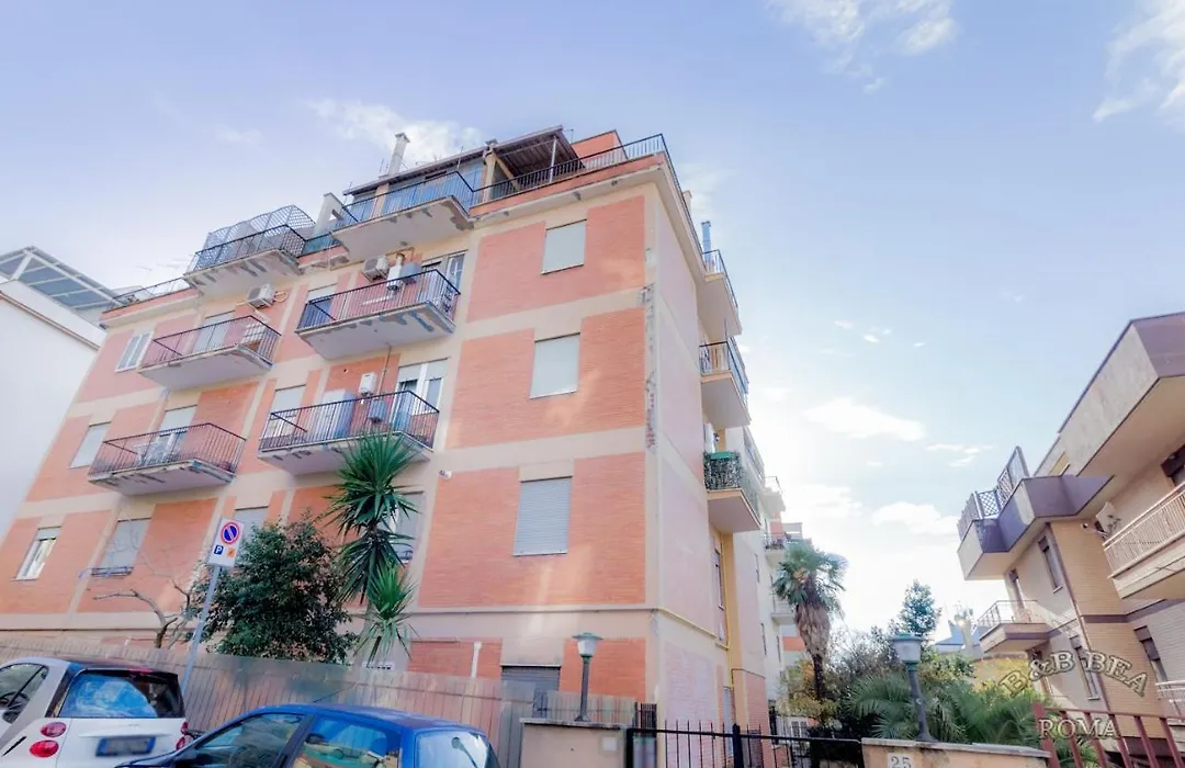 Bea Roma-1