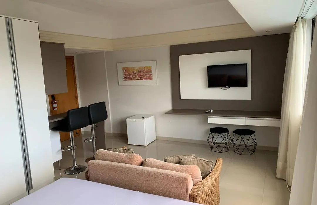 Tropical Executive Hotel-1