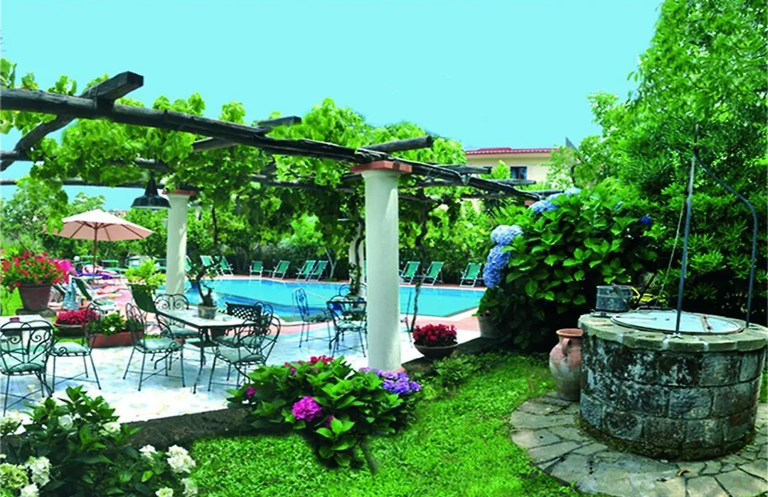Hotel Villa Fernanda-1