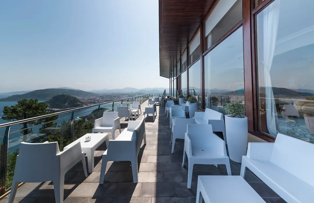 Mercure Monte Igueldo-1