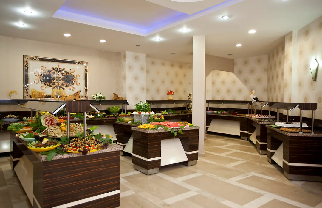 Monte Carlo Hotel-1