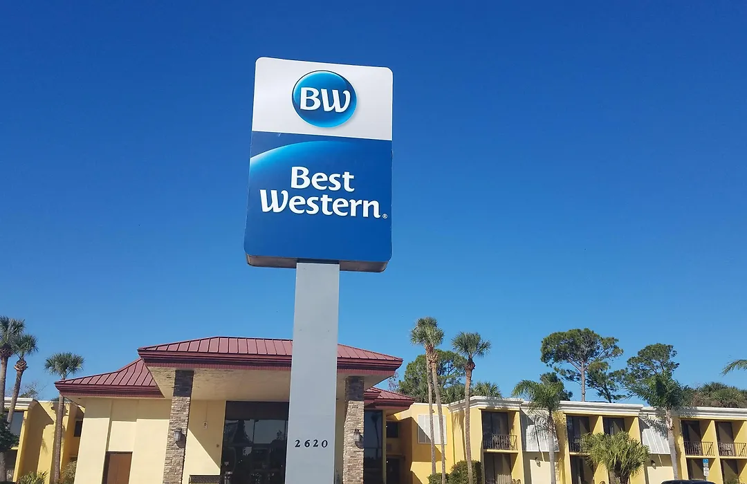 Best Western International Speedway Hotel-1
