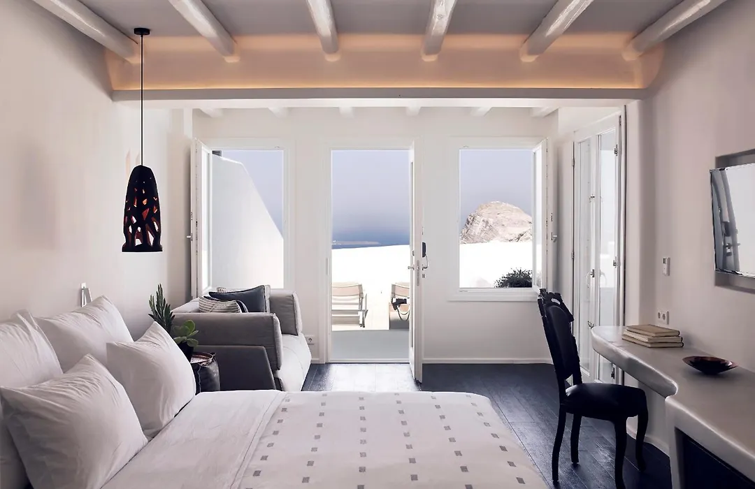 Cavo Tagoo Santorini-1