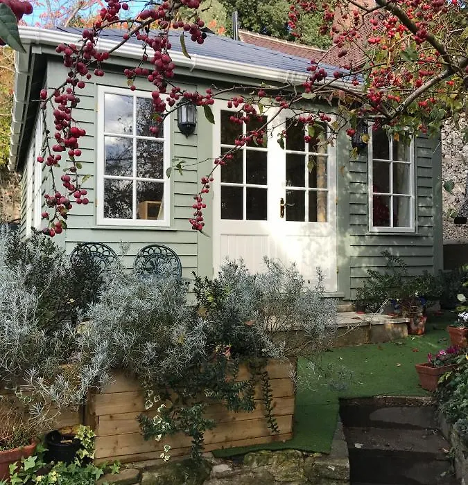 Crabapple Cottage B&B-1