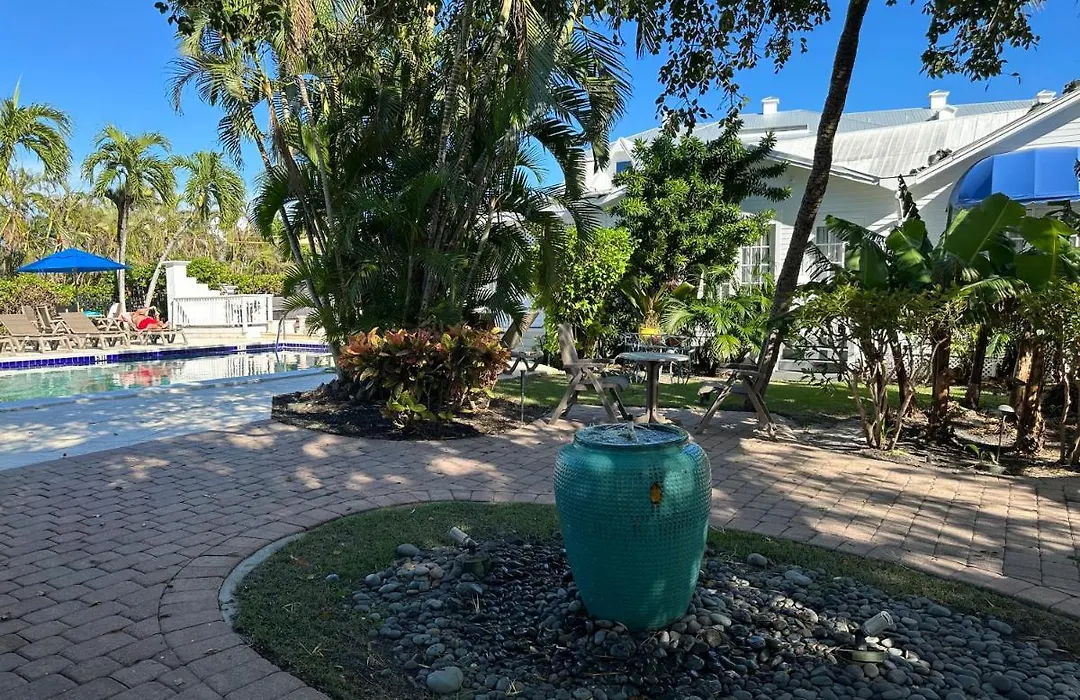 Olde Marco Inn-1