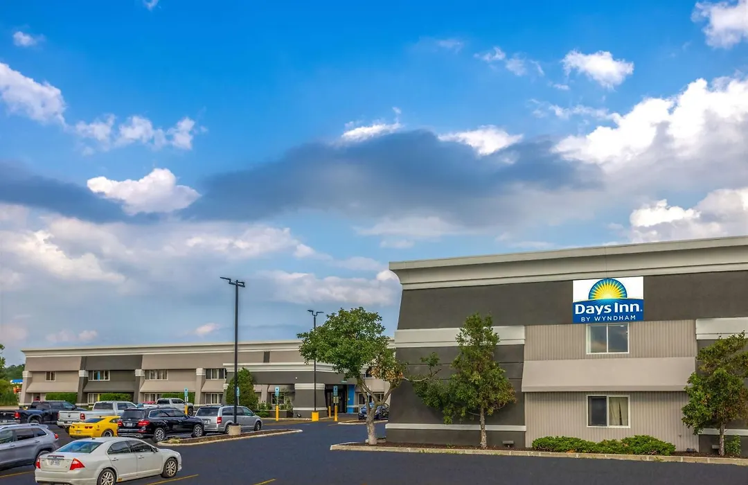 Days Inn By Wyndham Pleasant Prairie Kenosha-1