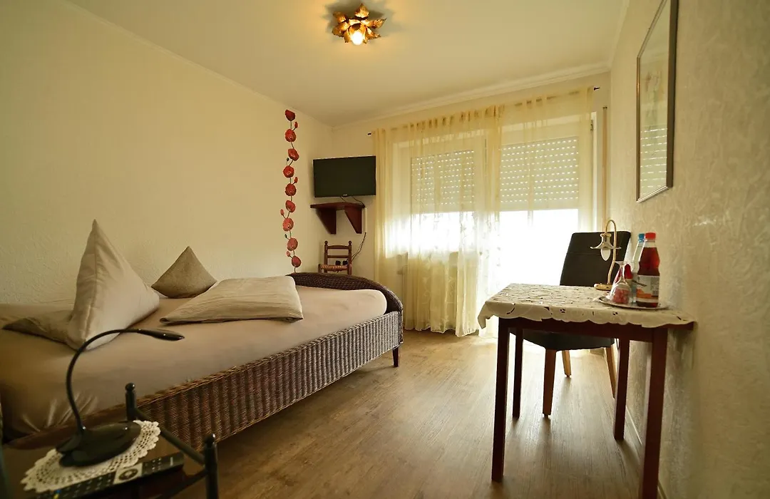 Hotel Zrenners Garni-1