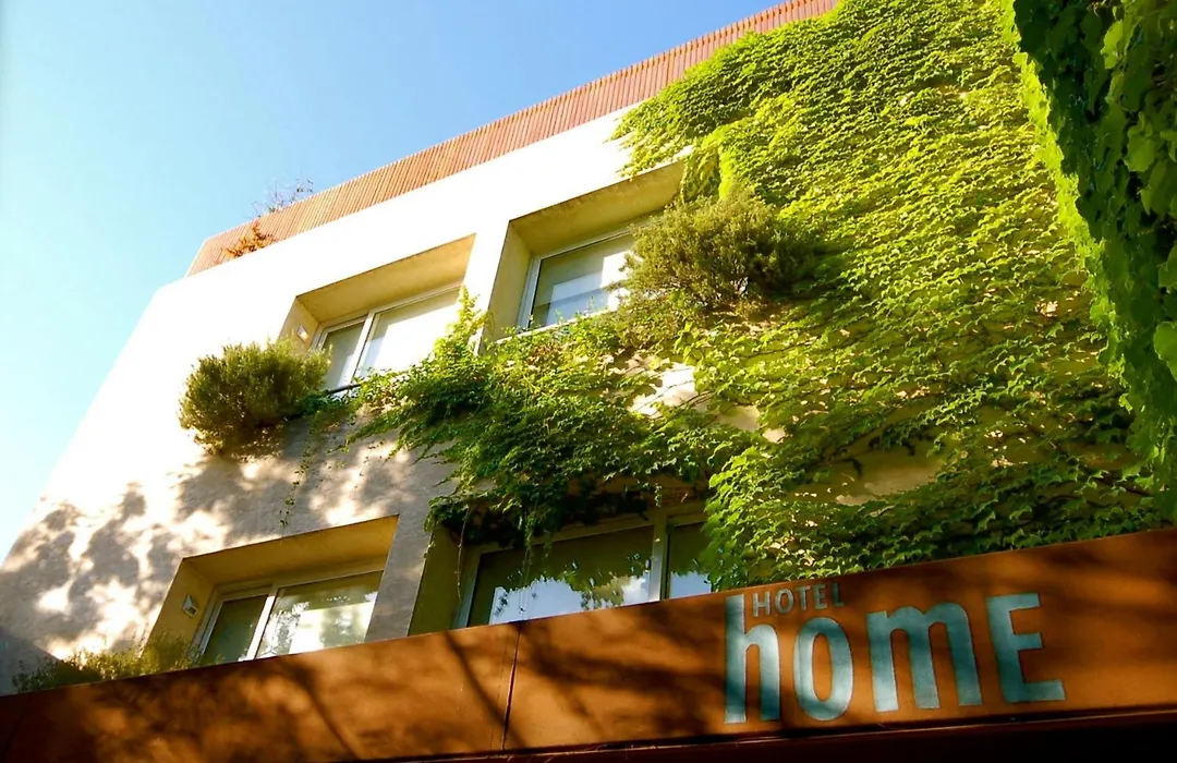 Home Hotel-1