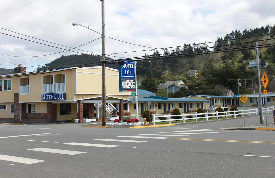 Motel 101-1