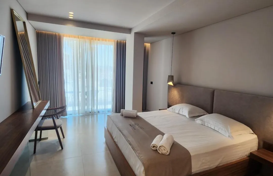 Hotel Summer Dream-1