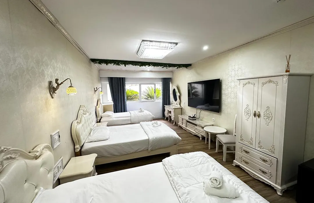 Hotel Aviacion-1