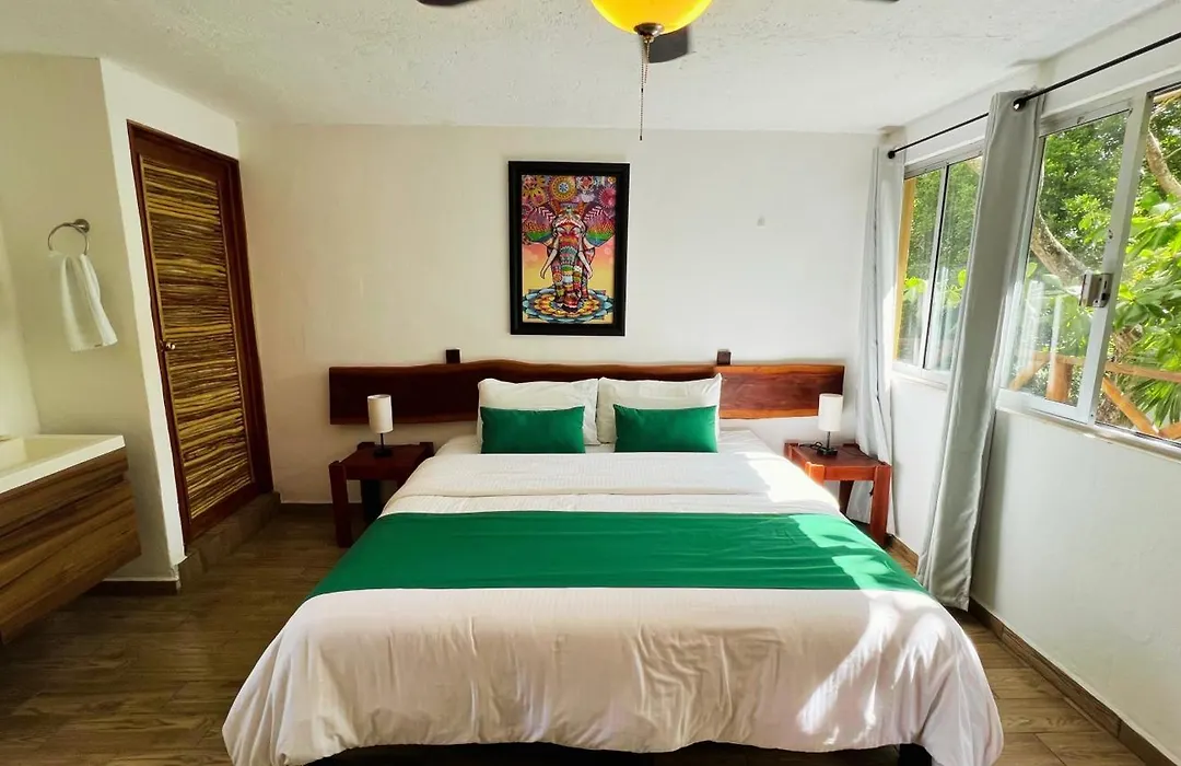 Hotel Tequila Cancun-1