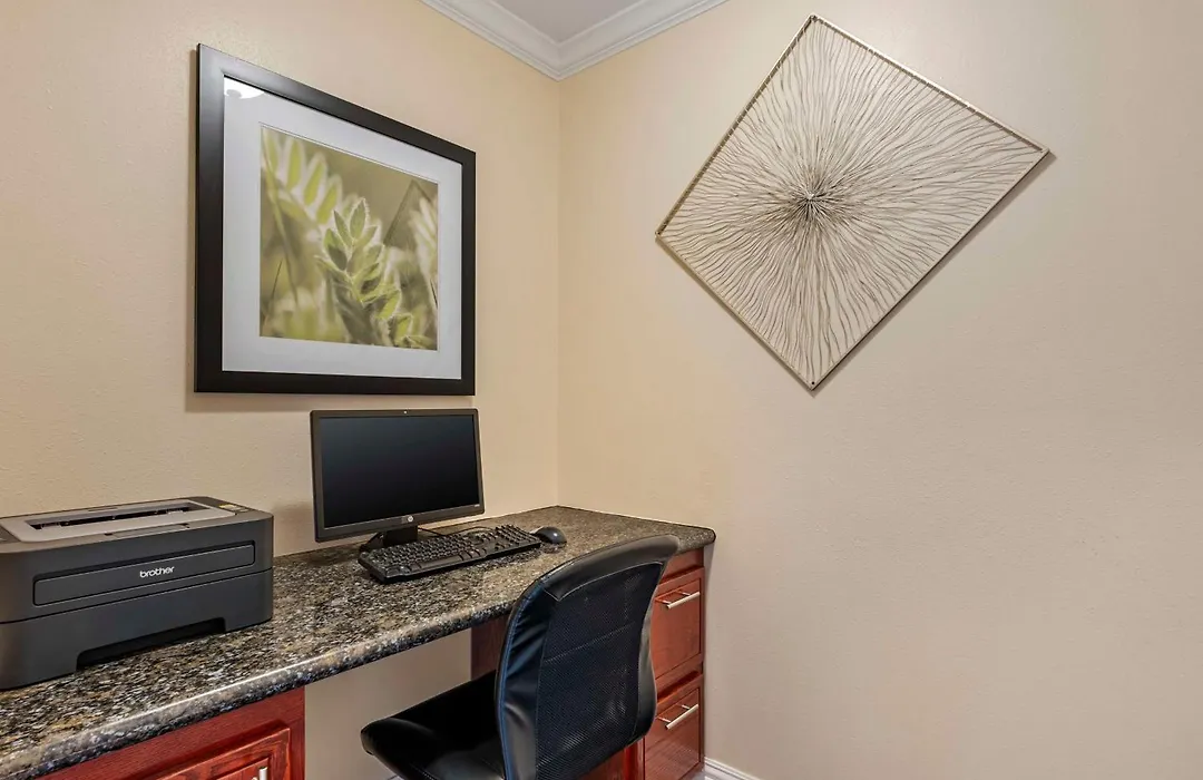 Best Western Pineywoods Inn-1