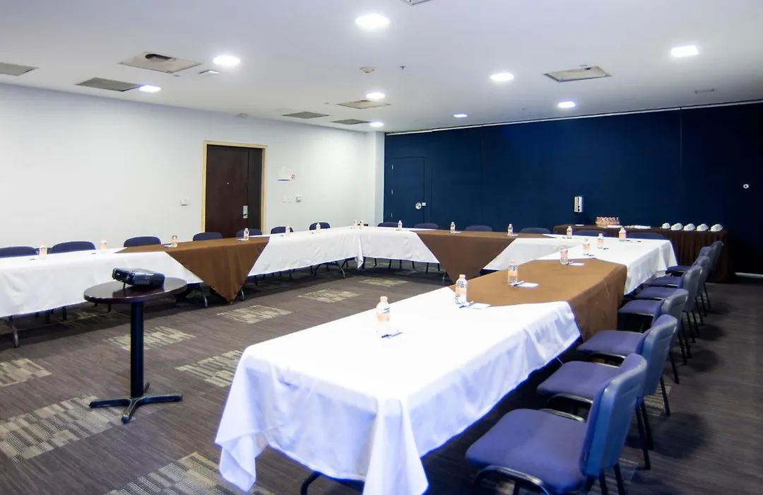 Holiday Inn Express Mexico Santa Fe, an IHG Hotel-1