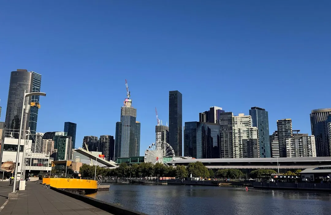 Aura On Flinders Serviced Apartments-1
