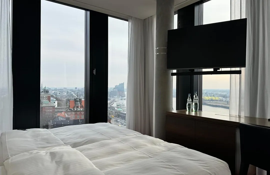 Empire Riverside Hotel-1