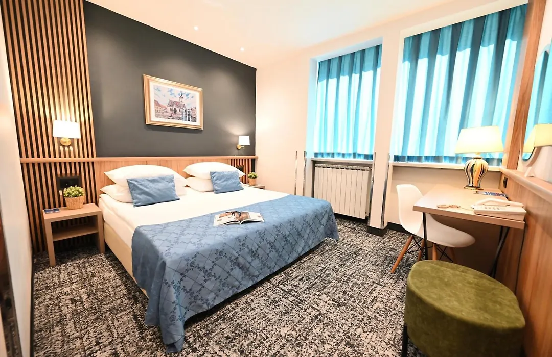 Hotel Central-1