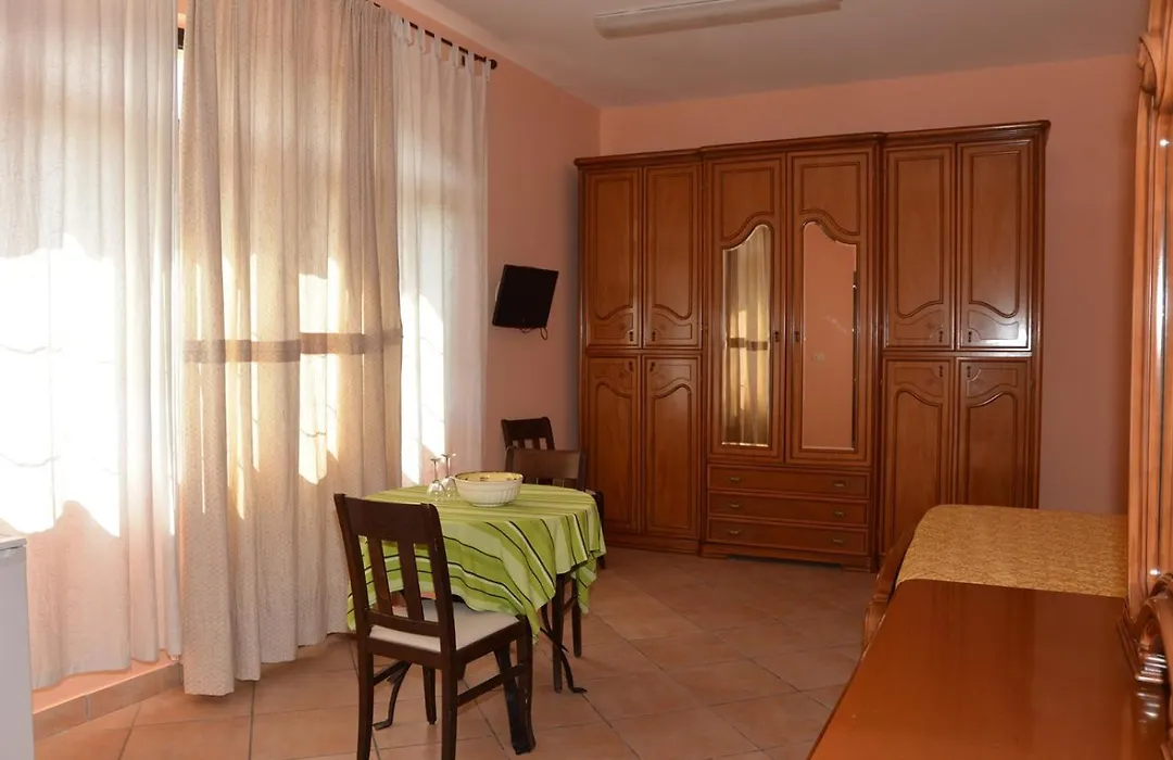 Villa Annette B&B-1