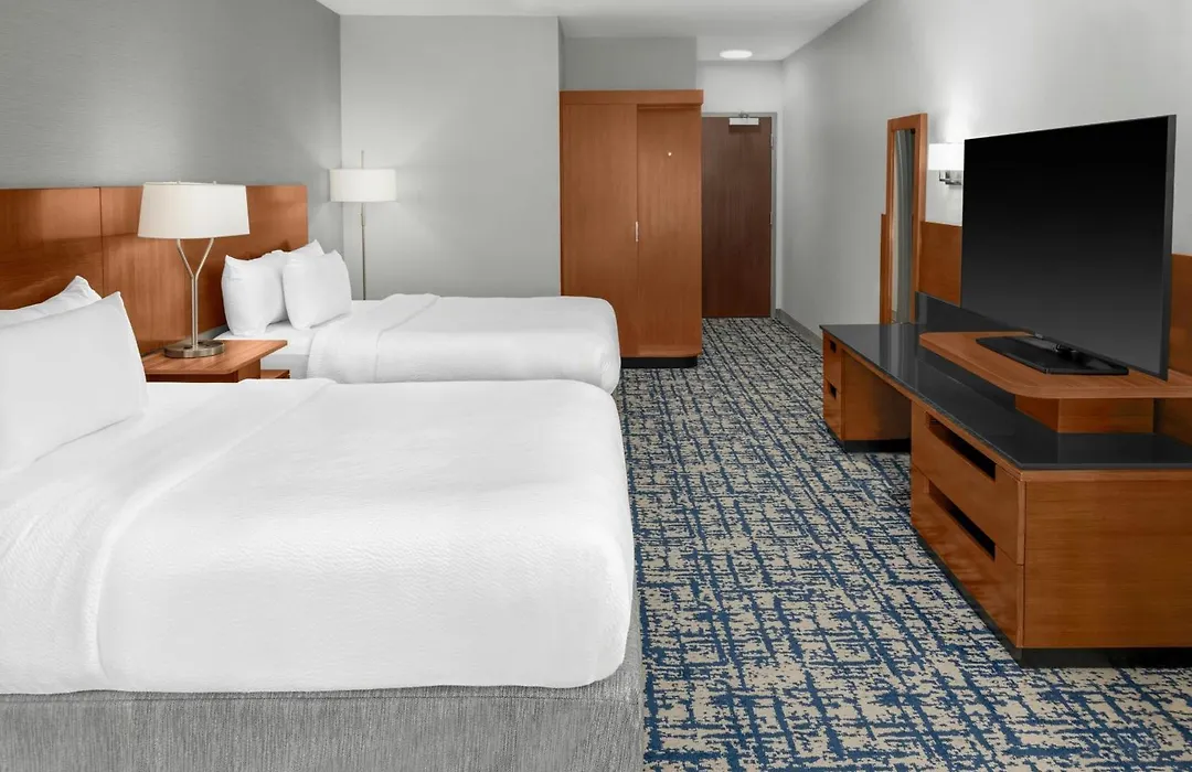 Fairfield Inn And Suites By Marriott Calhoun-1