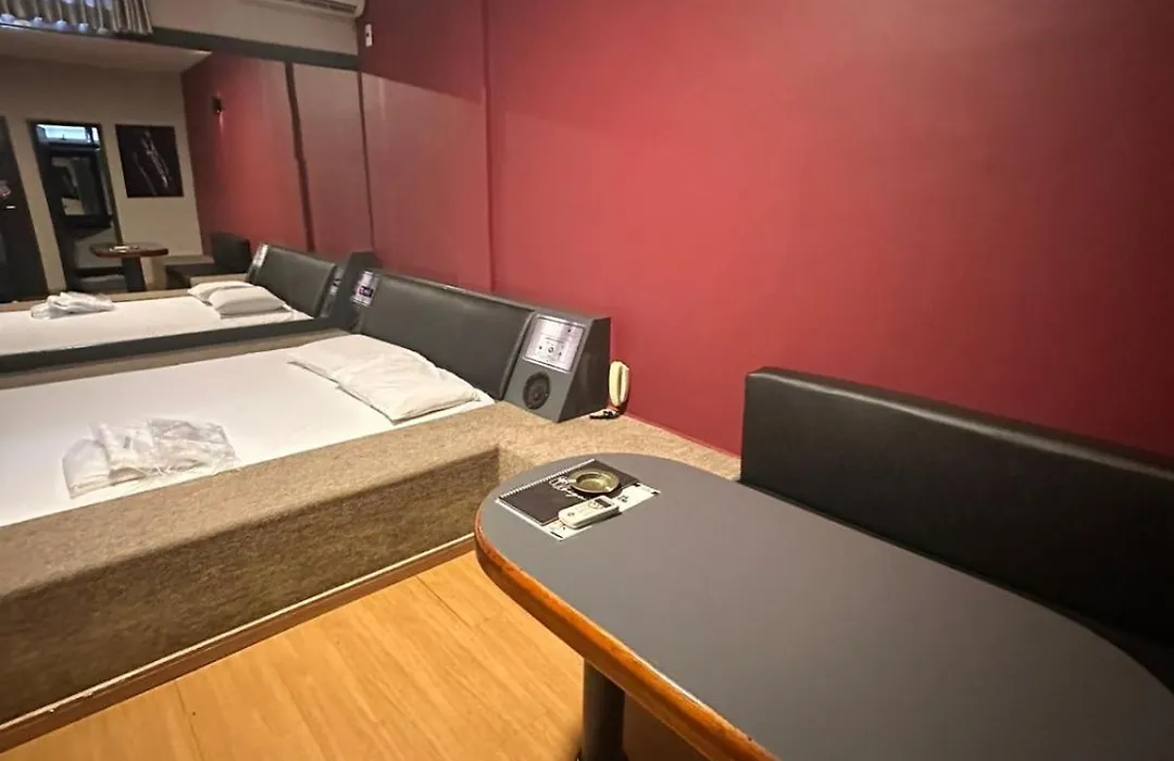 Motel Ibiza-1