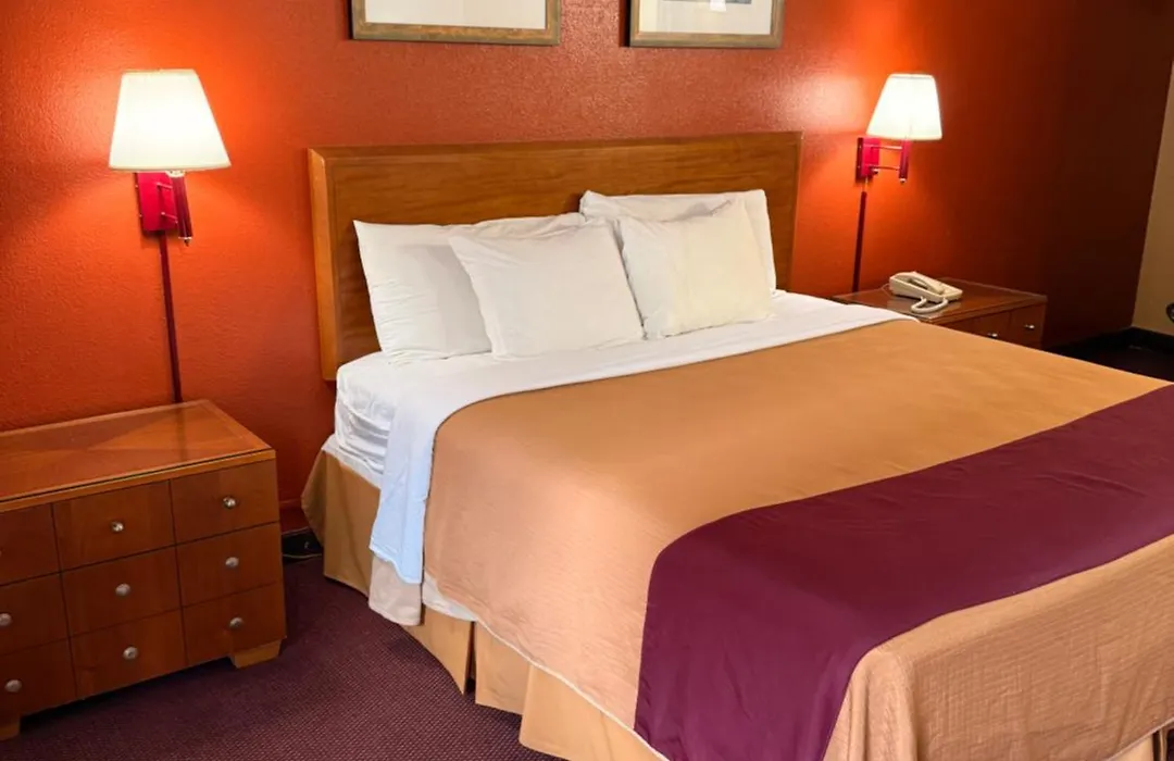 Executive Inn Schenectady Downtown-1