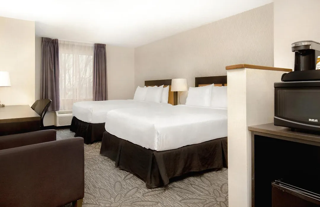 Quality Inn & Suites Kingston-1