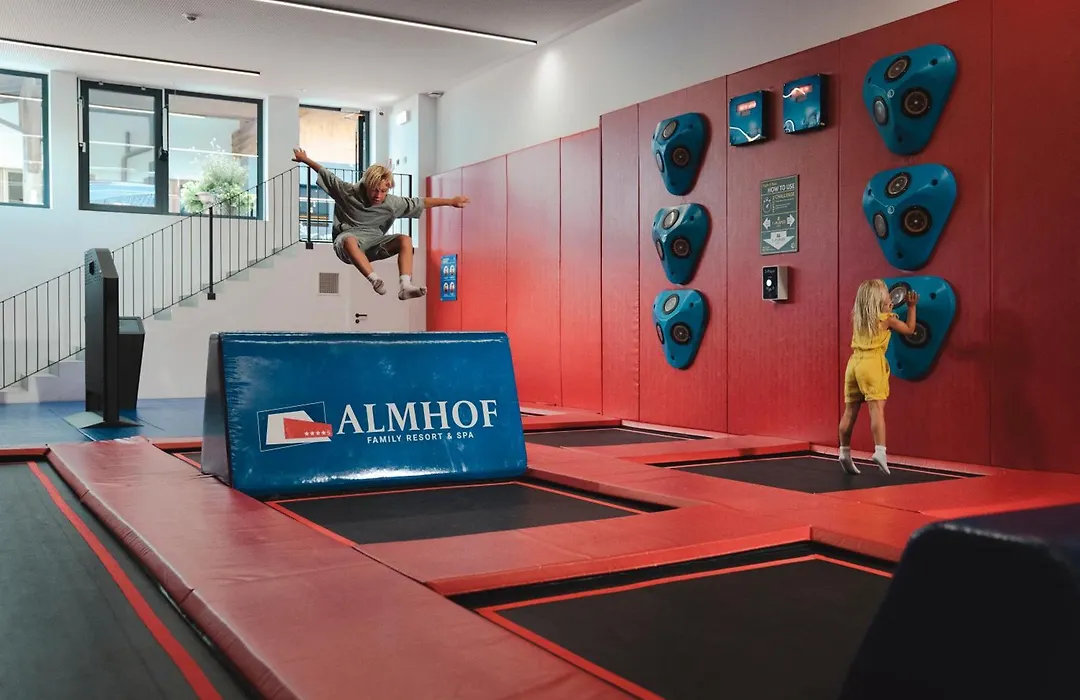 Almhof Family Und Wellness Resort-1