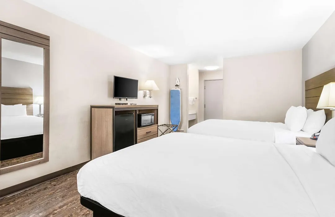 Surestay Hotel By Best Western Albuquerque Midtown-1