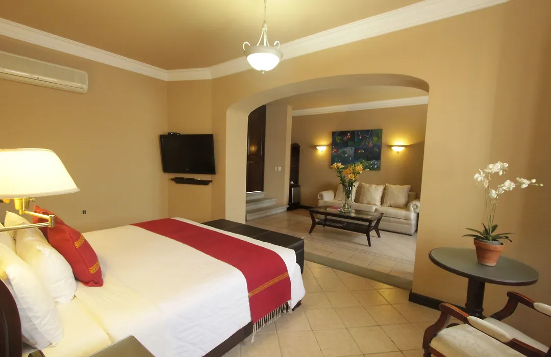 Hotel De La Parra-1