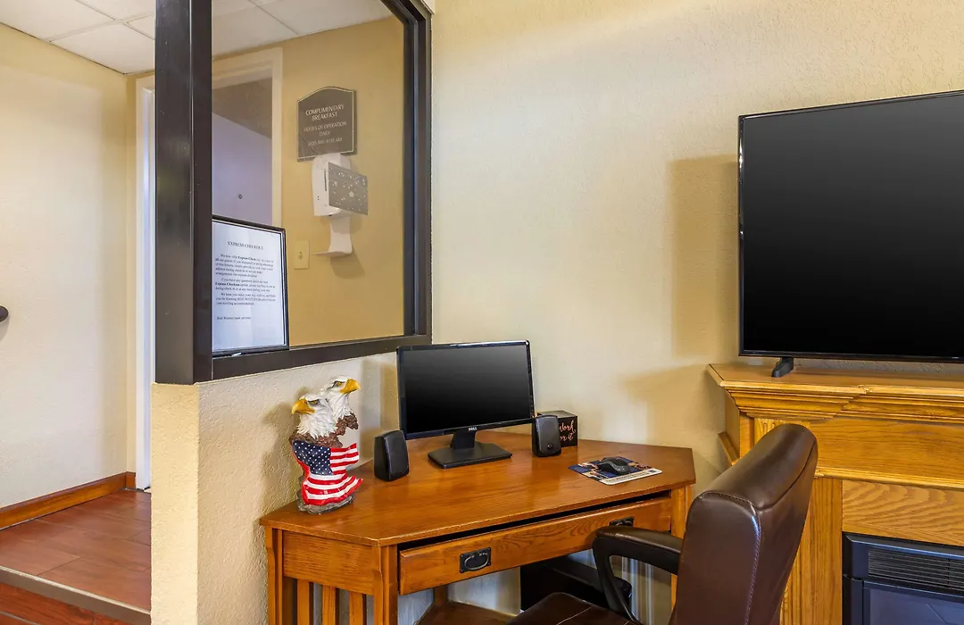 Best Western Bradford Inn-1