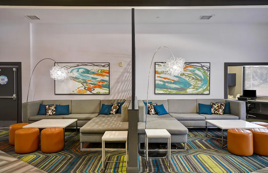 Hampton Inn & Suites Los Angeles Burbank Airport-1