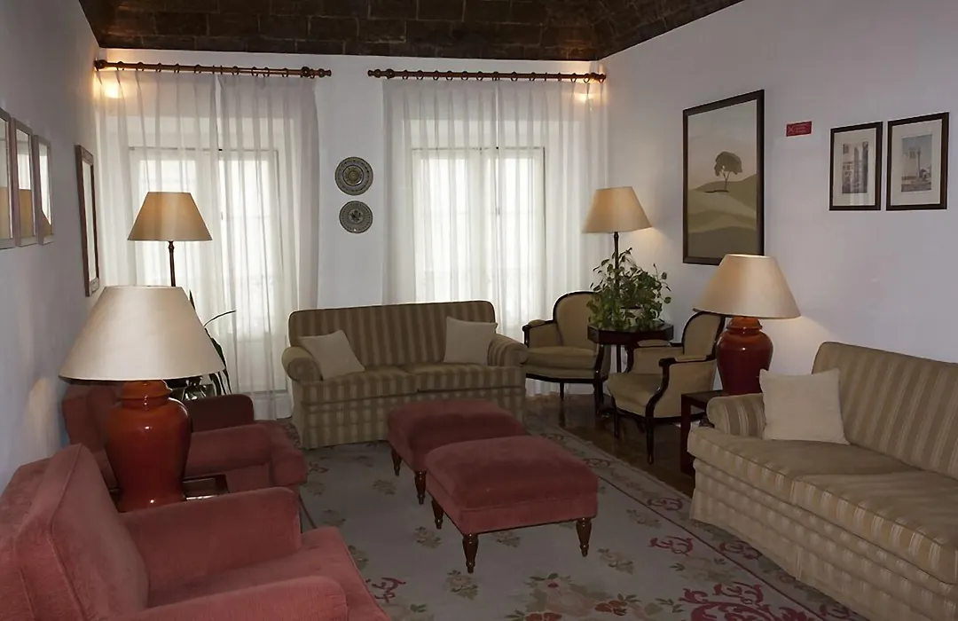 Hotel Riviera-1