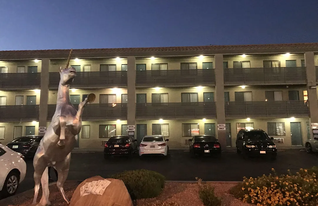Highland Inn Las Vegas-1