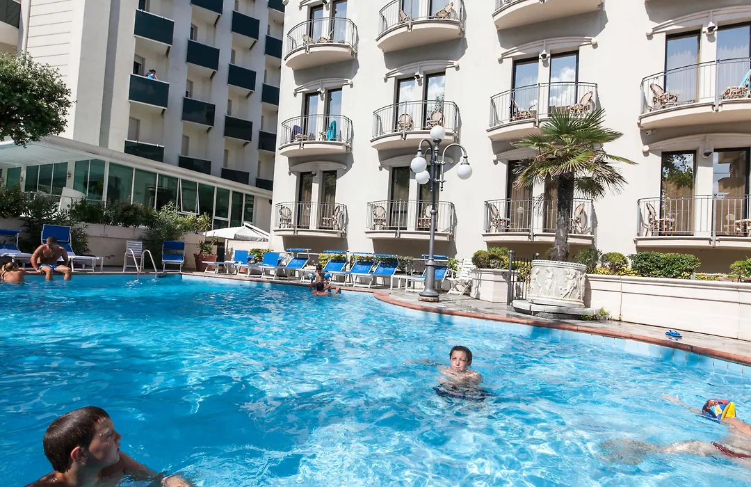 Hotel Ambassador-1