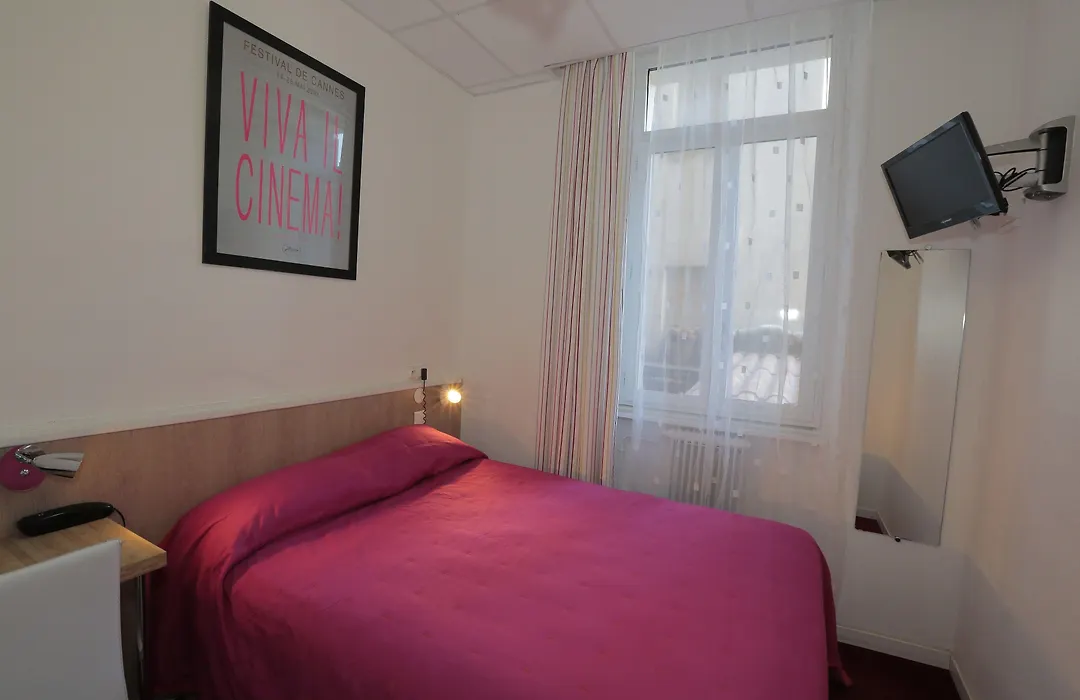 Azurene Royal Hotel-1