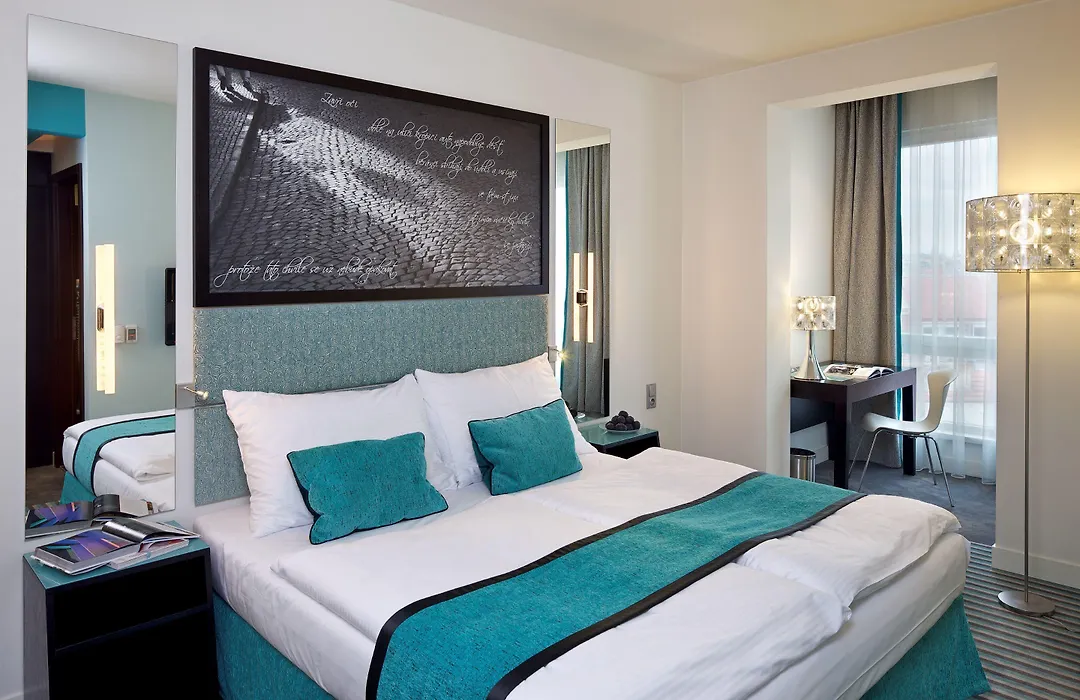 Red&Blue Design Hotel Prague-1