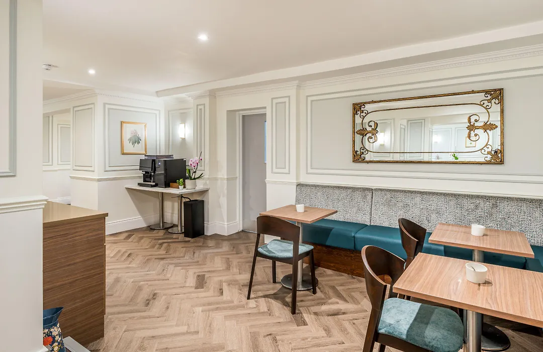 Princes Square Hotel-1