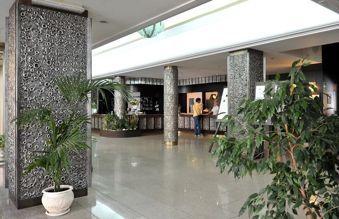 Hotel Pietra Di Luna-1