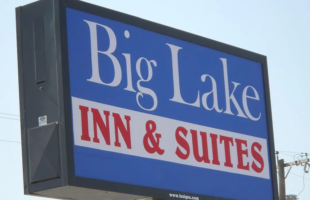 Big Lake Inn And Suites-1