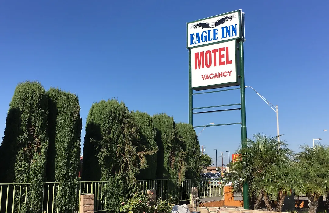 Eagle Inn Motel-1
