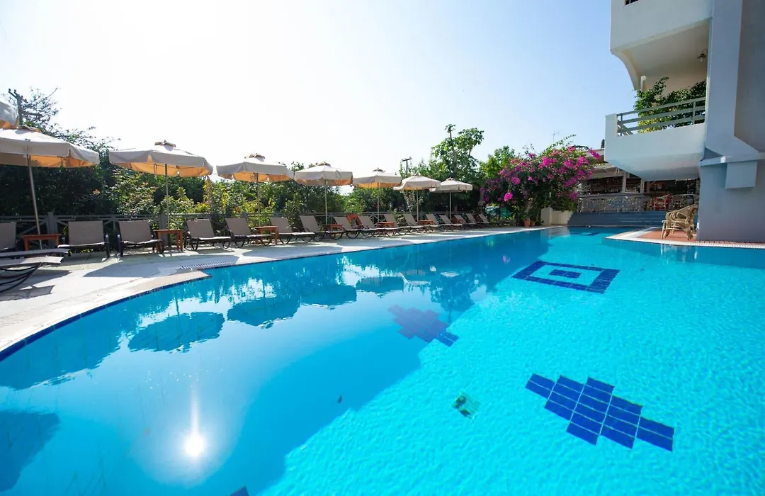 Saga Hotel-1