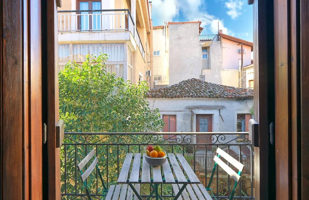 Spa Guest House By White Hills In The Heart Of Arachova-1