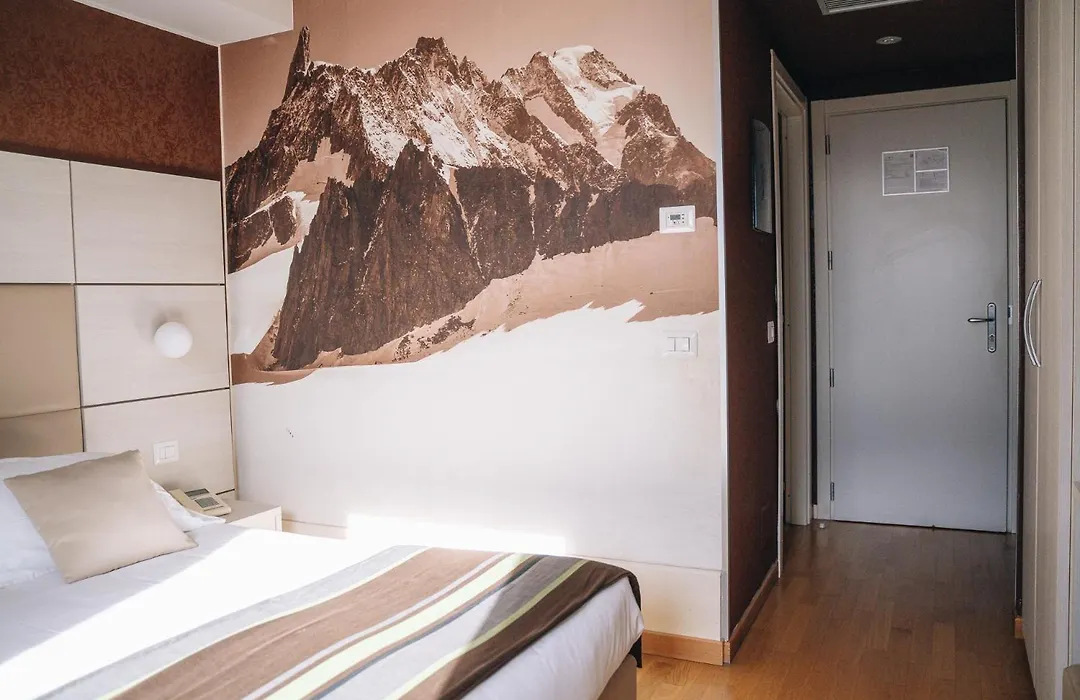 Hb Aosta Hotel & Balcony Spa-1