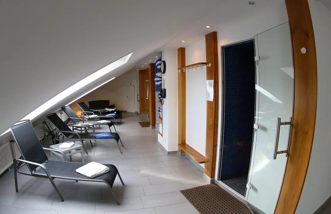 Stadthotel Engel-1