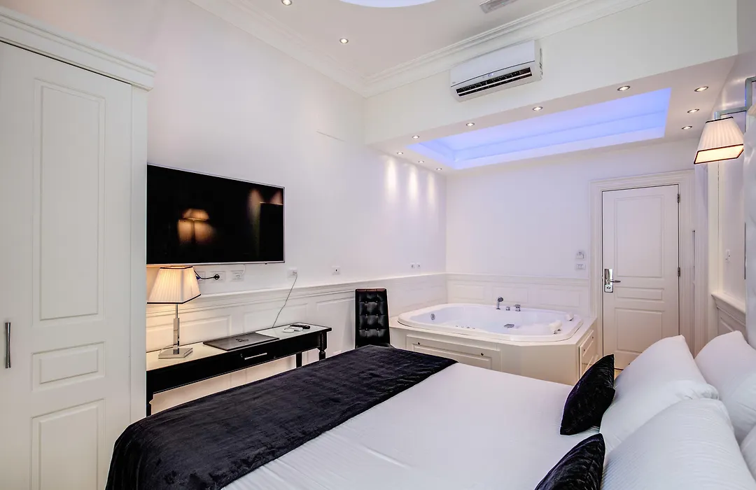 Hotel dei Quiriti Suite-1
