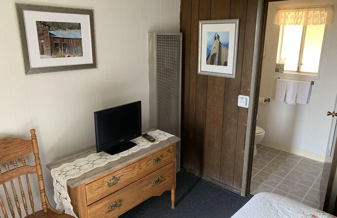 Sugarloaf Mountain Motel-1